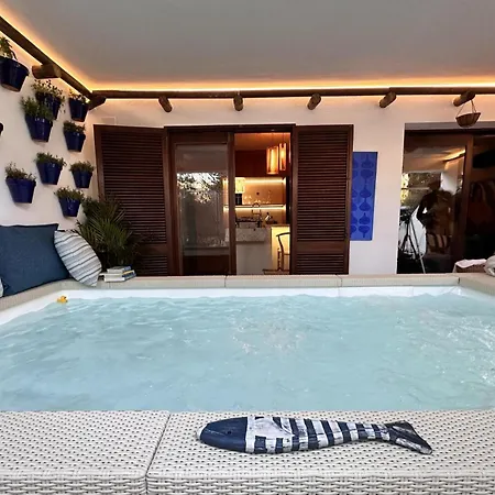 3bed Apartment- Garden Private Pool Free Parking Albufeira
